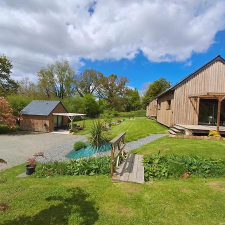 Chalets De Pont Cob Avec Spa Gouézec Exteriér fotografie